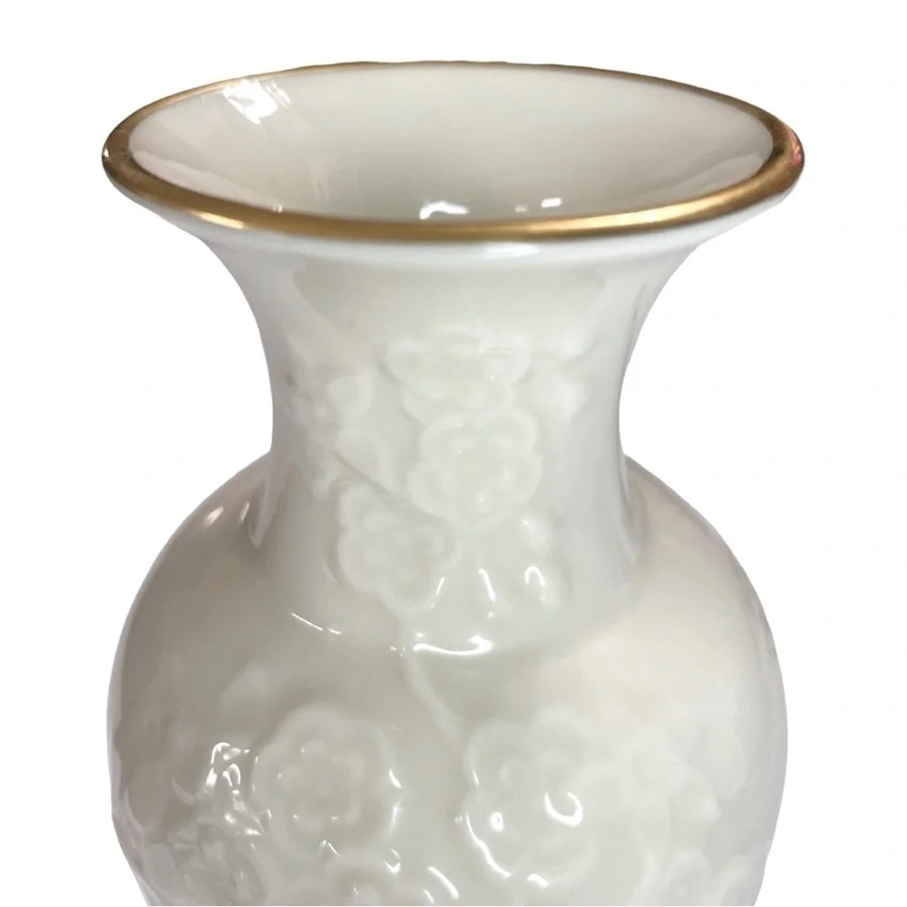Vintage 1950s Lenox Ming Blossom Porcelain Vase White Gold Trim 6.5